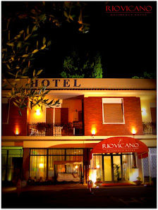 RIO VICANO Residence Hotel Via Cassia Cimina, km 19, 100 - civico, 1084, 01037 Ronciglione VT, Italia
