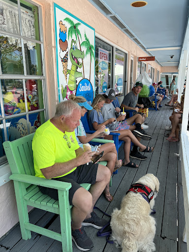 Department Store «Sporty Seahorse Shop», reviews and photos, 362 Periwinkle Way # 7, Sanibel, FL 33957, USA