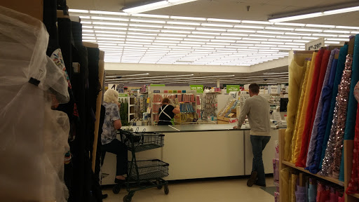 Fabric Store «Jo-Ann Fabrics and Crafts», reviews and photos, 902 W Kimberly Rd Ste 41, Davenport, IA 52806, USA