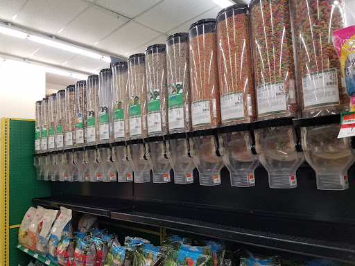 Pet Supply Store «Pet Supplies Plus», reviews and photos, 5229 Library Rd, Bethel Park, PA 15102, USA