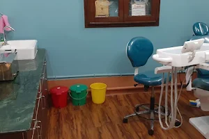 Dr. Sarkar's Dental Clinic & Implant Center image