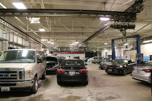 Auto Body Shop «R & A Auto Body Shop», reviews and photos, 6127 Reisterstown Rd, Baltimore, MD 21215, USA