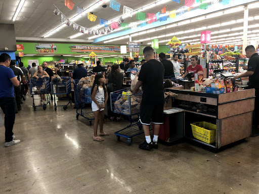 Supermarket «Food City», reviews and photos, 1005 N Arizona Ave, Chandler, AZ 85224, USA