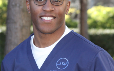 Dr. Jared E. Williams image