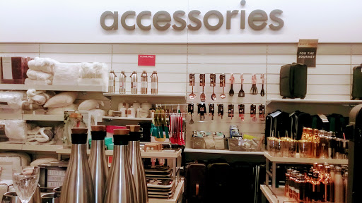 Shopping Mall «Oakway Center», reviews and photos, 2350 Oakmont Way #204, Eugene, OR 97401, USA