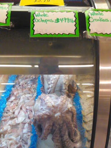 Supermarket «Rowes Supermarket», reviews and photos, 8595 Beach Blvd #329, Jacksonville, FL 32216, USA