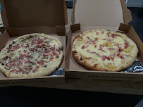 Plats et boissons du Pizzeria Pizza Bonici Saint-Jean-d'Illac - n°11