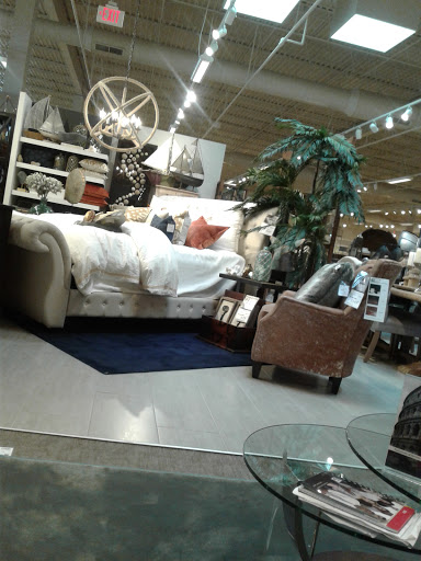 Furniture Store «Art Van Furniture - Orland Park», reviews and photos, 15080 South La Grange Road, Orland Park, IL 60462, USA