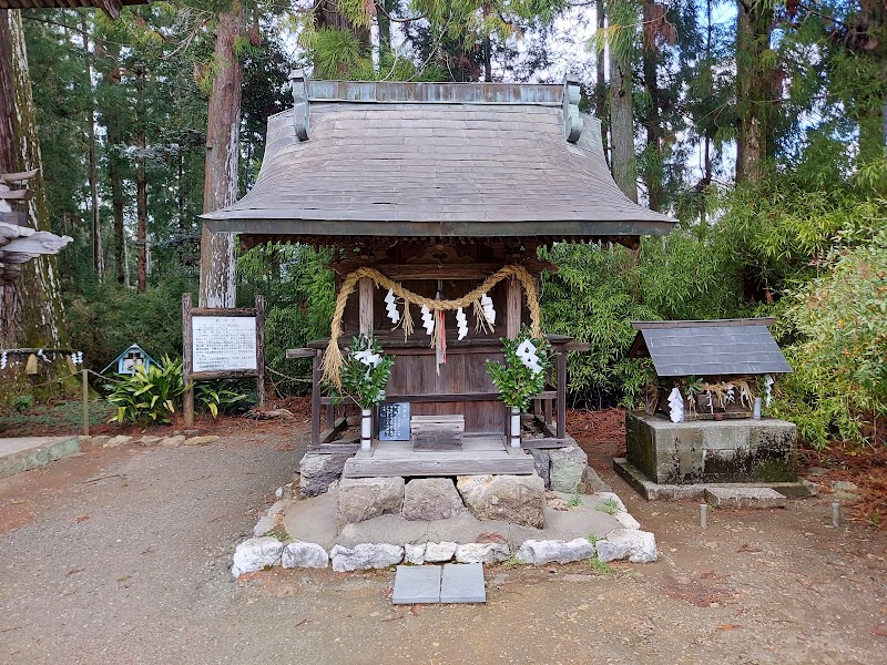 剱神社