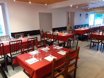Atmosphère du Restaurant Le Resto d'ici à Avoudrey - n°13