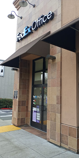 Print Shop «FedEx Office Print & Ship Center», reviews and photos, 9889 San Pablo Ave, El Cerrito, CA 94530, USA