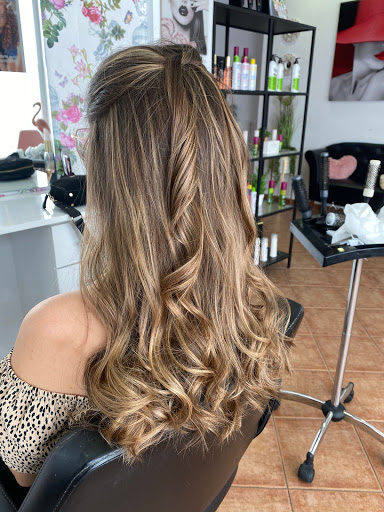 Cris Estilistas en Higuera La Real, Badajoz