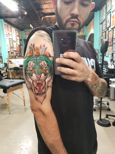 Tattoo Shop «Black Rabbit Tattoo», reviews and photos, 17 N Belmont Ave, Richmond, VA 23221, USA