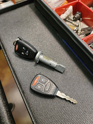 Locksmith «Pennington Locksmith Company», reviews and photos, 235 E Warner Rd #103, Gilbert, AZ 85296, USA