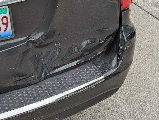 Auto Body Shop «Service King Collision Repair of Yorkville», reviews and photos, 165 Fountainview Dr, Yorkville, IL 60560, USA