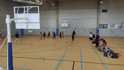 Polideportivo iGP Lenteja de la Armuña en Castellanos de Moriscos, Salamanca