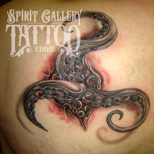 Tattoo Shop «Spirit Gallery Tattoo», reviews and photos, 207 Bank St, New London, CT 06320, USA