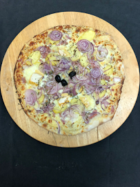 Plats et boissons du Pizzas à emporter Distributeur - La cabane à Pizza à Condrieu - n°18