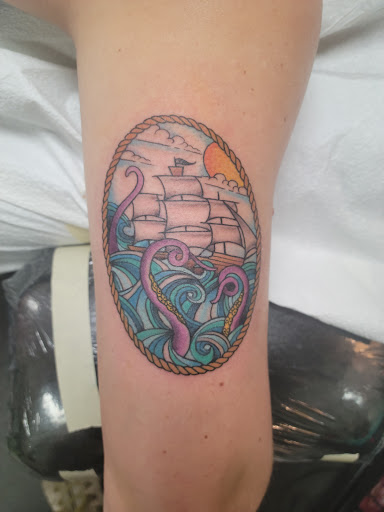 Electric Tattoo, 2608 Mountain Rd # 3, Pasadena, MD 21122, USA, 