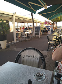 Atmosphère du Restaurant italien La Bella Vita à Saint-Gilles-Croix-de-Vie - n°5