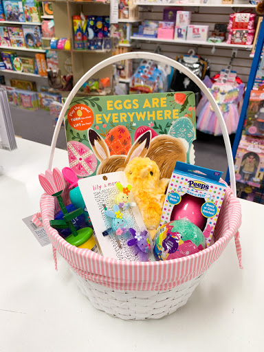 Toy Store «Island Treasure Toys Yarmouth», reviews and photos, 805 US-1, Yarmouth, ME 04096, USA