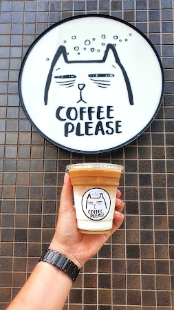 Coffee Please(店休看臉書)