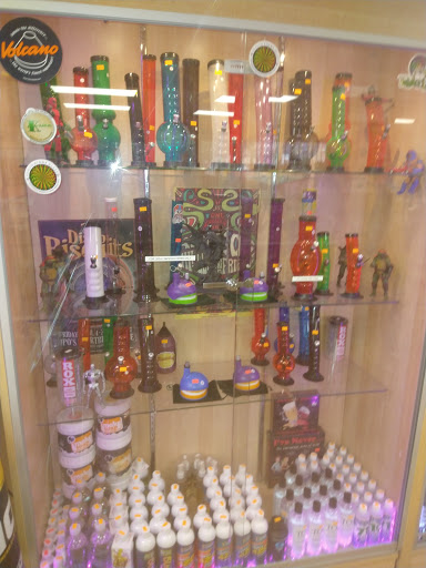 Tobacco Shop «Sweet Leaf Tobacco Shop», reviews and photos, 1220 E Silver Springs Blvd, Ocala, FL 34470, USA