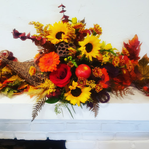 Florist «Rambling Rose Florist», reviews and photos, 22428 Gilmore St, West Hills, CA 91307, USA