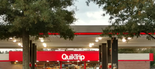 Gas Station «QuikTrip», reviews and photos, 611 Thornton Rd, Lithia Springs, GA 30122, USA