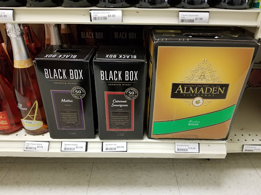 Liquor Store «Long Horn Liquor», reviews and photos, 5945 39th St, Groves, TX 77619, USA