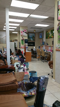 VP Nails & Hair - Photo 7 - Car repair in Duluth, MN, Duluth