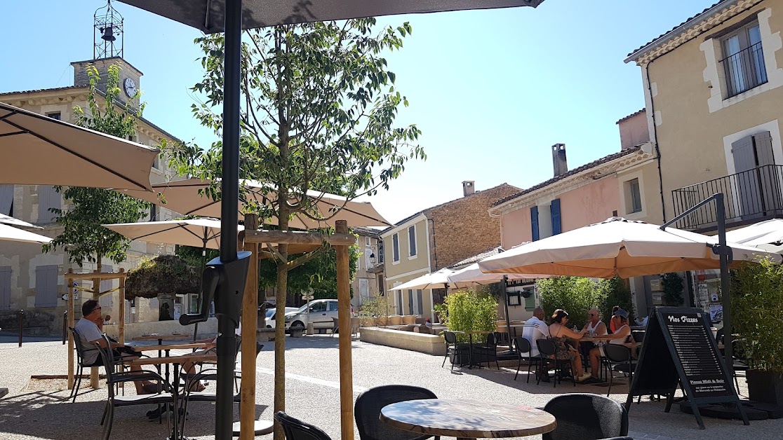 Le Cafe de La Fontaine 84160 Vaugines