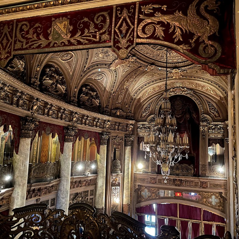 Loew's Jersey Theatre