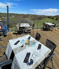 Atmosphère du Restaurant Les Terrasses du Golf - Ariège Pyrénées à La Bastide-de-Sérou - n°4