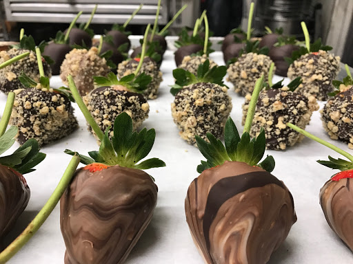 Grocery Store «P&M Orange Street Market», reviews and photos, 721 Orange St, New Haven, CT 06511, USA