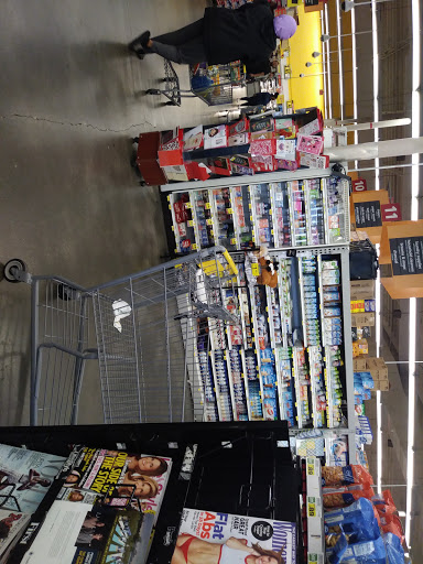 Grocery Store «Food 4 Less», reviews and photos, 1651 E 103rd St, Los Angeles, CA 90002, USA