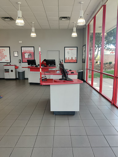 Tire Shop «Discount Tire Store - Northglenn, CO», reviews and photos, 355 E 120th Ave, Northglenn, CO 80233, USA