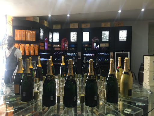 Le Connaisseur, 15 Admiralty Way, Lekki Phase 1, Lekki, Nigeria, Liquor Store, state Lagos