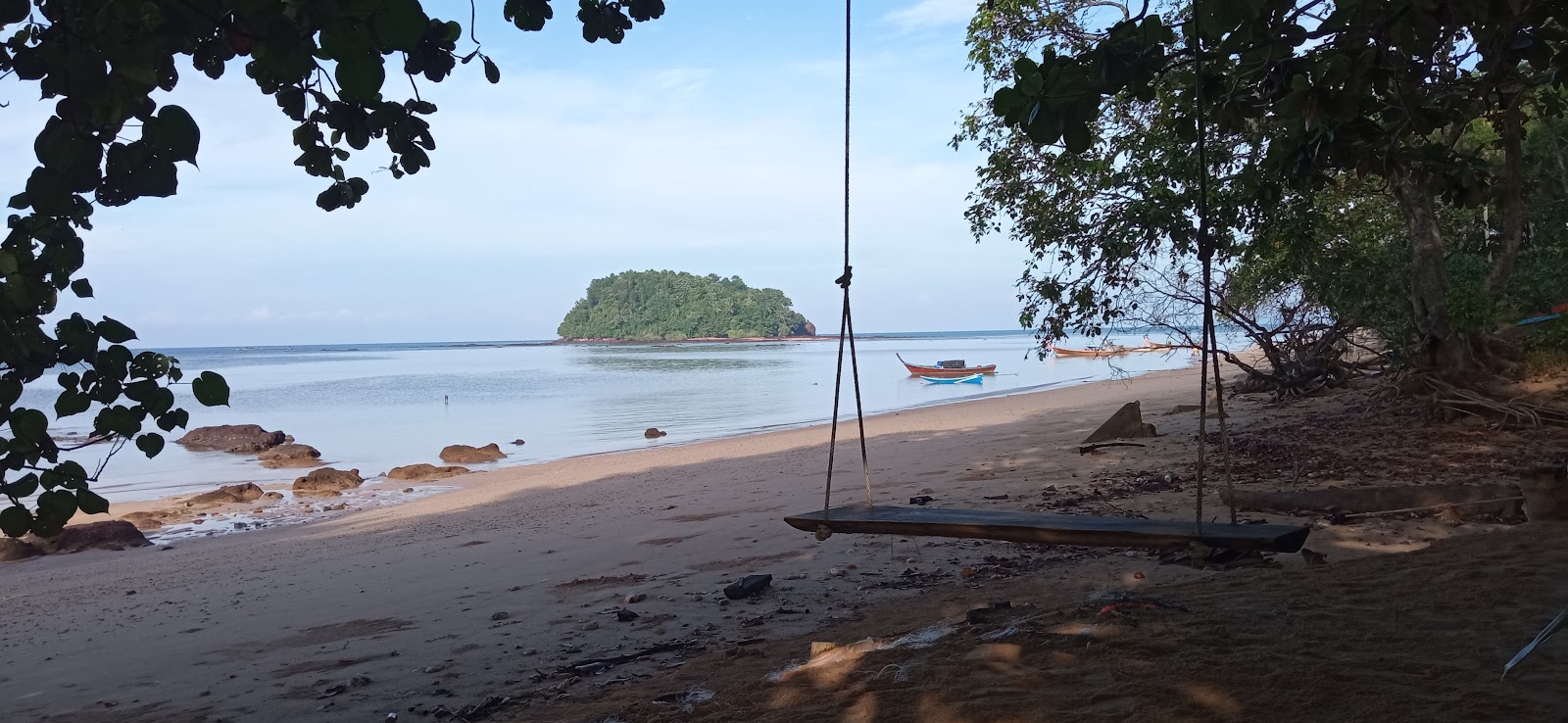LangKhao Beach'in fotoğrafı imkanlar alanı