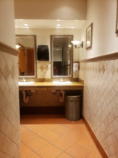 Shopping Mall «South Bay Center», reviews and photos, 8 Allstate Rd, Boston, MA 02118, USA