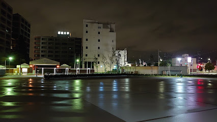 摂南大学公開広場