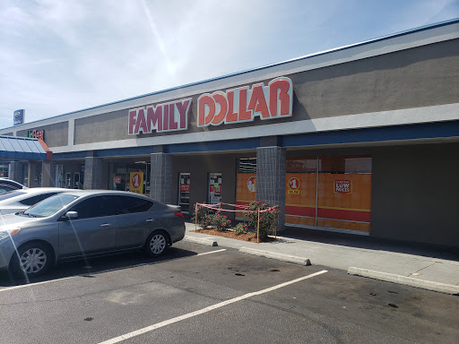 Dollar Store «FAMILY DOLLAR», reviews and photos, 4 Eglin Pkwy SE, Fort Walton Beach, FL 32548, USA
