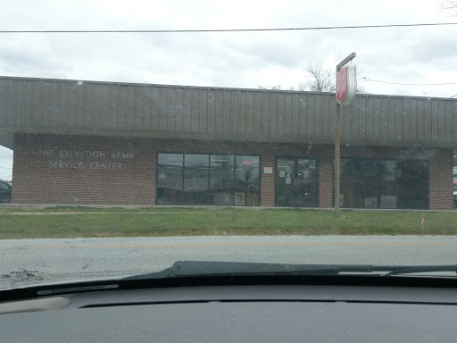 Thrift Store «Salvation Army Thrift Store», reviews and photos, 178 N Benton St, Jackson, GA 30233, USA