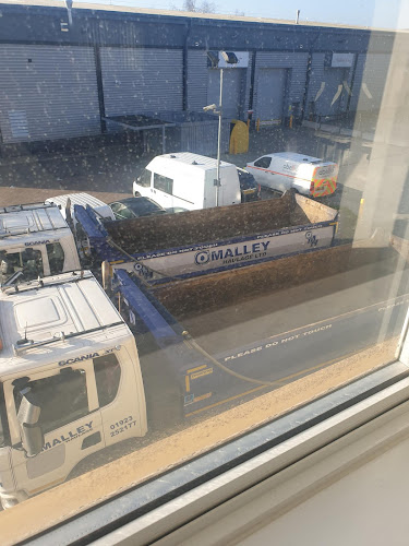 Reviews of O'Malley Haulage Ltd in Watford - Construction company