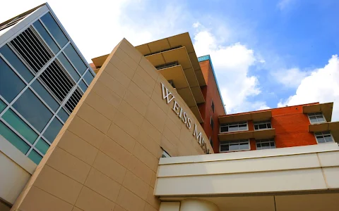 Weiss Memorial Hospital image