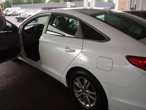 Used Car Dealer «Dick Hannah Dick Says Yes», reviews and photos, 1200 NE 95th St, Vancouver, WA 98665, USA