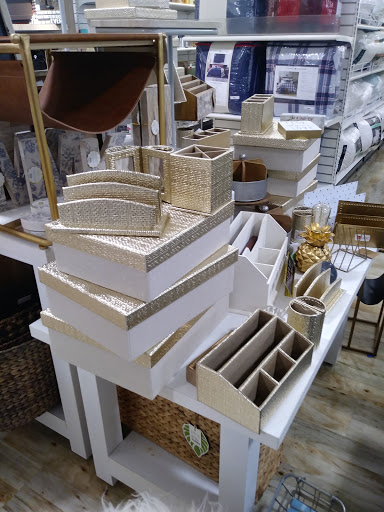 Department Store «HomeGoods», reviews and photos, 431 N Main St, East Longmeadow, MA 01028, USA