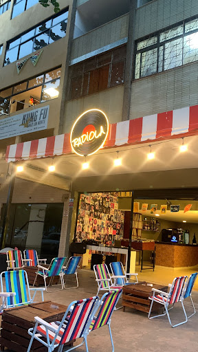 Logo da empresa - Radiola Vinil Bar