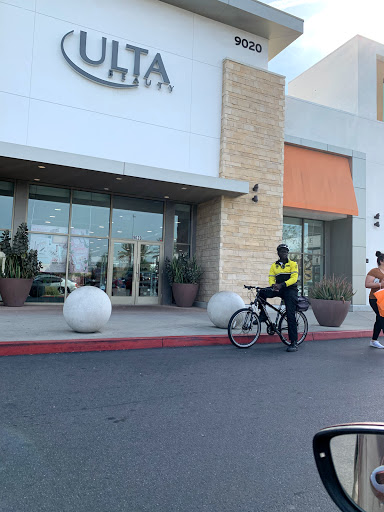 Shopping Mall «Downey Landing», reviews and photos, Lakewood Blvd & Stewart and Gray Rd, Downey, CA 90242, USA