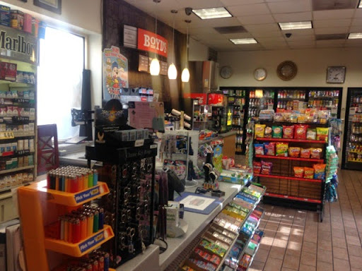 Car Wash «Tustin Auto Wash & 76 Gas», reviews and photos, 13561 Newport Ave, Tustin, CA 92780, USA